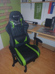 Gaming igralniški računalniški stol Robaxo praktično nov