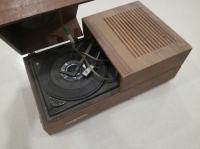 Gramofon in gramofonske vinilne plošče