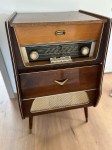 Radio z gramofonom vintage
