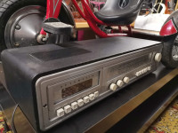 Retro radio tranzistor Ei RS5010M
