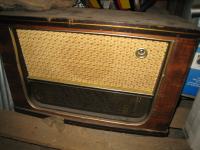 Starinski radio RIZ 56
