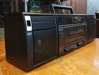 HIFI STEREO PRENOSNI SONY RADIO KASETOFON VECJA TEZJA ZADEVA