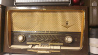 RADIO GRUNDIG na elektronke - dalj časa v neuporabi za dele