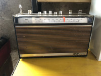 Radio starinski SABA Sandy