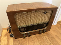 Radio Tesla 57B