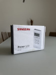 Žepni radio Sangean