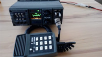 ICOM IC 22U klasika lepo ohranjena, originalna navodila, top postajica