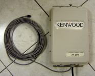 Kenwood AT 300 antenski tuner
