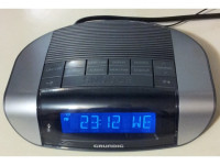 Sodobna radio-ura RDS Grundig Sonoclock 660, GKR 16