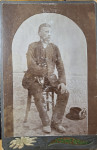 FOTOGRAFIJA STARA NA KARTONU OKOLI 1920