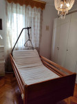 Električna bolniška postelja