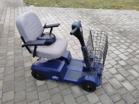 Električni invalidski skuter