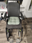 Električni invalidski voziček QUICKIE Q400