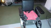 Invalidski električni voziček