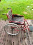 Invalidski voziček ročni