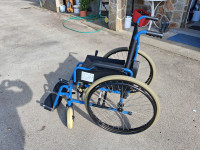 INVALIDSKI VOZIČEK NERABLJEN