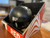 Otroška smučarska čelada Red “S”