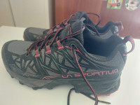 Prodam ženske gorske tekaške čevlje; La Sportiva, GTX, velikost 36,5