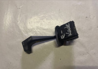 90221174 2kom - STIKALO ROČKA SMEROKAZOV SMERNIKOV OPEL KADETT E