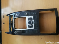 Audi A6 2005- stikala za multimedijo radijo zavoro konzola