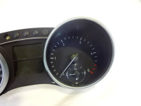 KILOMETER STEVEC OEM N. A1645408947 ORIGINAL REZERVNI DEL MERCEDES CLA