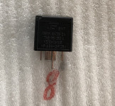 rele FORD 7M0951253