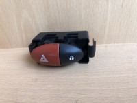 TWINGO 2 II stikalo smernikov RENAULT tipka 8200214896