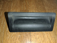 VW Stikalo prtljažnika 5N0827566