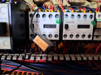Siemens kontaktorji 230 V AC 50 Hz