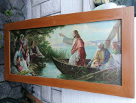 SLIKA v lepem širokem masivnem okvirju s steklom 137 x 70 cm