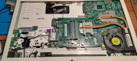 Toshiba Satellite C75-A-14D po delih lcd, tipkovnica, ohišje, ram, cpu