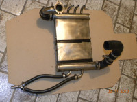 Hladilnik motorja voda- voda