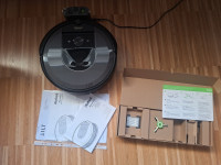 ROOMBA I7 robotski sesalnik