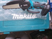 eno ročna motorna žaga motorka na baterijo MAKITA 18V LXT
