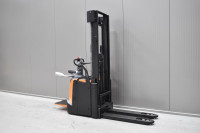 Viličar Toyota SPE 140L, na skladišču v Zagrebu