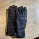 Črne usnjene rokavice