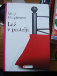 LAŽ V POSTELJI