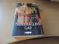 NEPREMAGLJIVI GAD M. MCCARTY ZALOŽBA UČILA INT. 2016