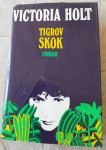 TIGROV SKOK VICTORIA HOLT roman