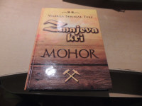 ZMAJEVA KRI MOHOR V. SKRINJAR TVRZ ZALOŽBA KARANTANIJA 2009