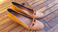 Bata - ženski usnjeni salonarji št. 39
