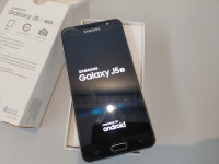 SAMSUNG Galaxy J5