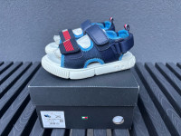 Tommy Hilfiger otroški sandali, št. 26