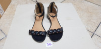 Sandali 36