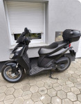 Aprilia Šport city 200 cm3
