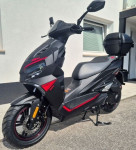 Skuter 50ccm3 SPORT MAT BLACK R9 ZNEN 25km/h ali 45km/h