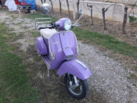 Vespa 151