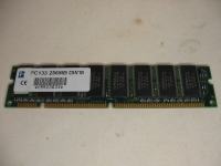 SDRAM Elpida 256MB DIMM PC133