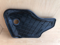 A3 8p obloga sprednjih levih vrat AUDI spredaj levo 8p4837915