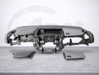 Armatura Nissan NV300 681004777R